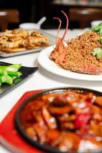 Cantonese Chinatown Dining